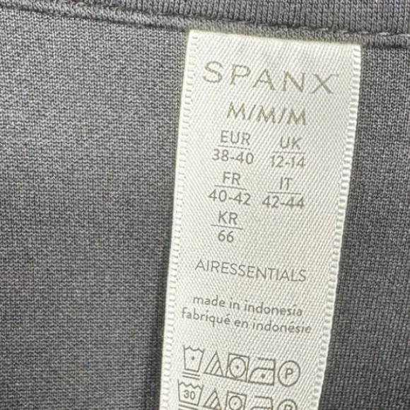 SPANX Air Essentials Quarter Zip Pullover Sweatshirt Black Size Medium - Picture 5 of 8